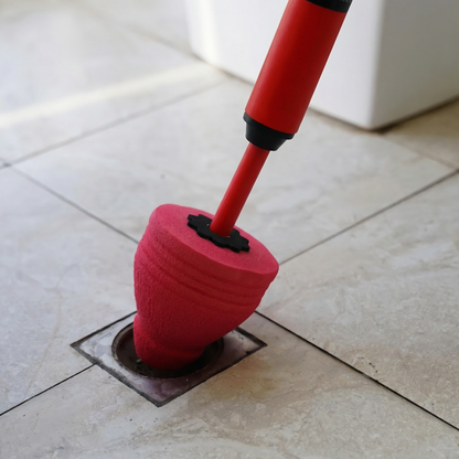 Pumpa na čištění WC a odpadů